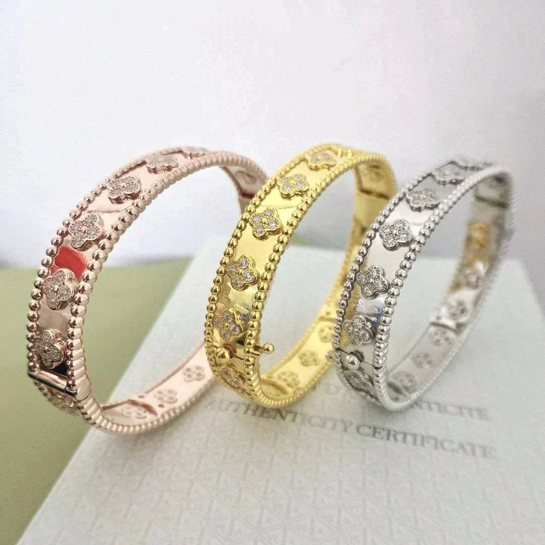 Imperial Kleeblatt-Armband mit 8 mm Diamanten