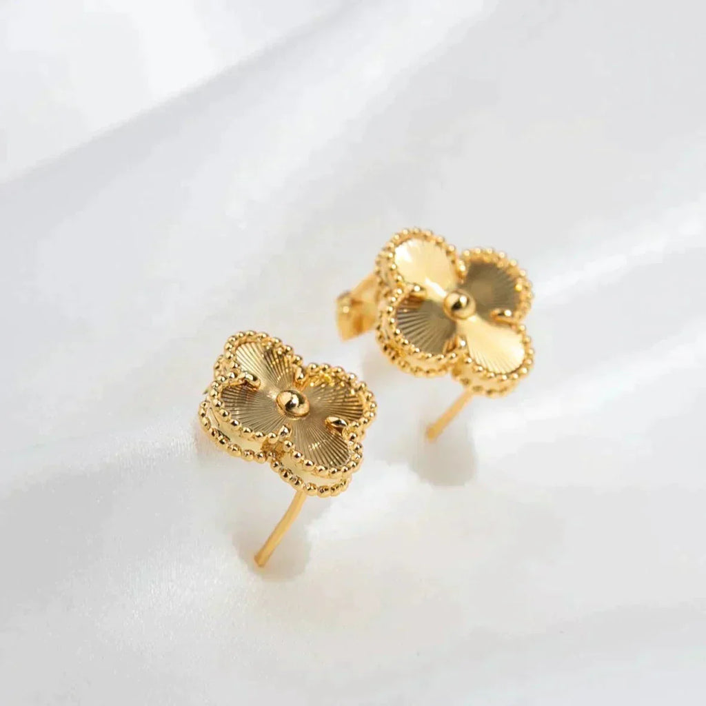 ¡®Imperial¡¯CLOVER MEDIUM 1 MOTIFS LASER EARRINGS