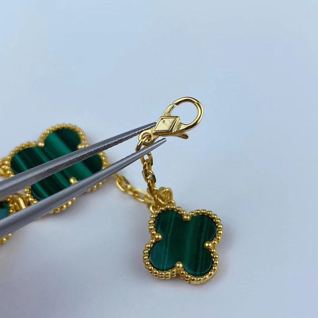 ¡®Imperial¡¯MAGIC CLOVER MALACHITE GOLD BRACELET 5 MOTIFS
