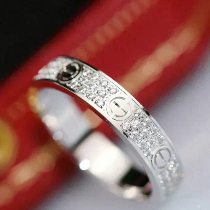 Imperial Love Ring, 3,6 mm Diamantbesatz