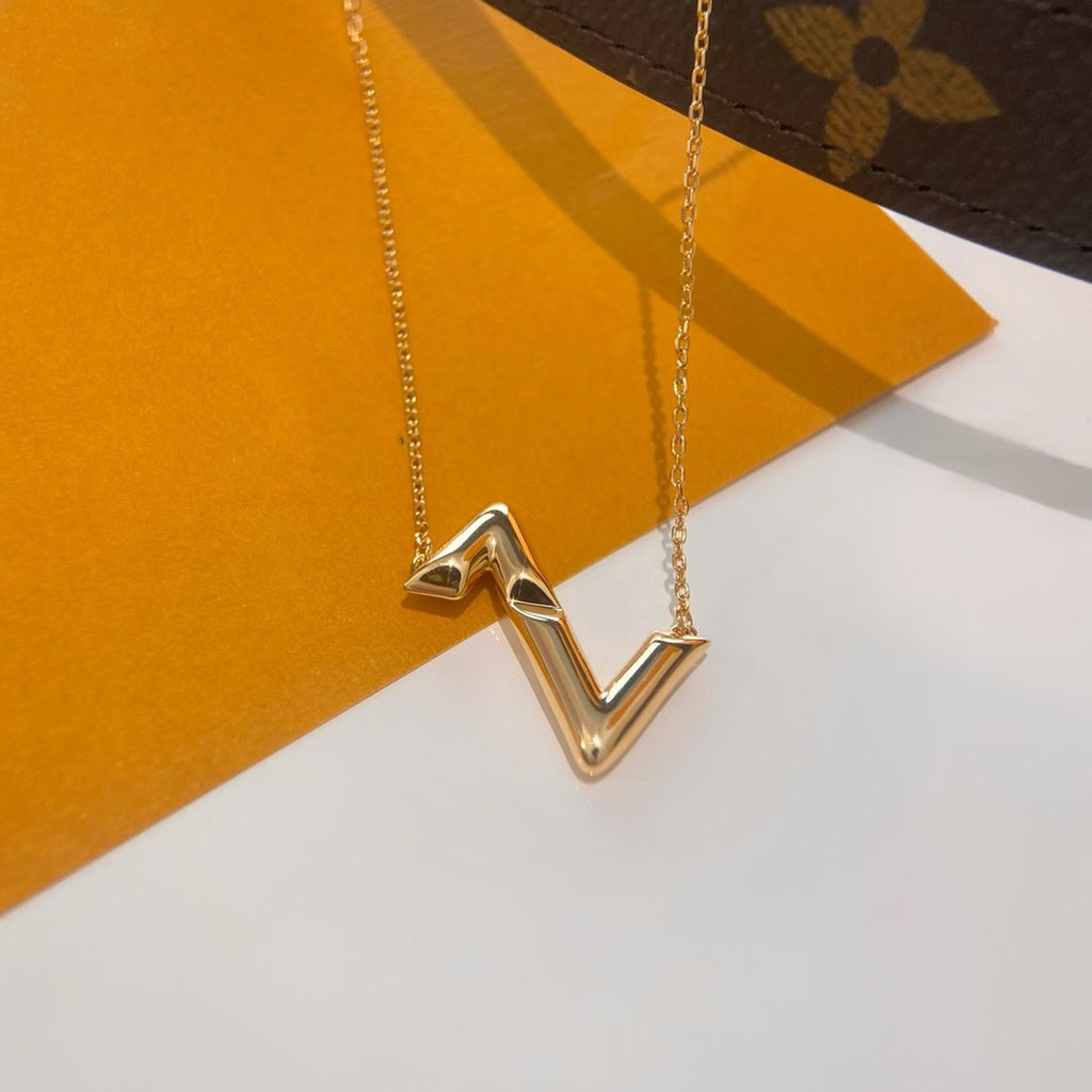 ¡®Imperial¡¯VOLTE UPSIDE DOWN NECKLACE