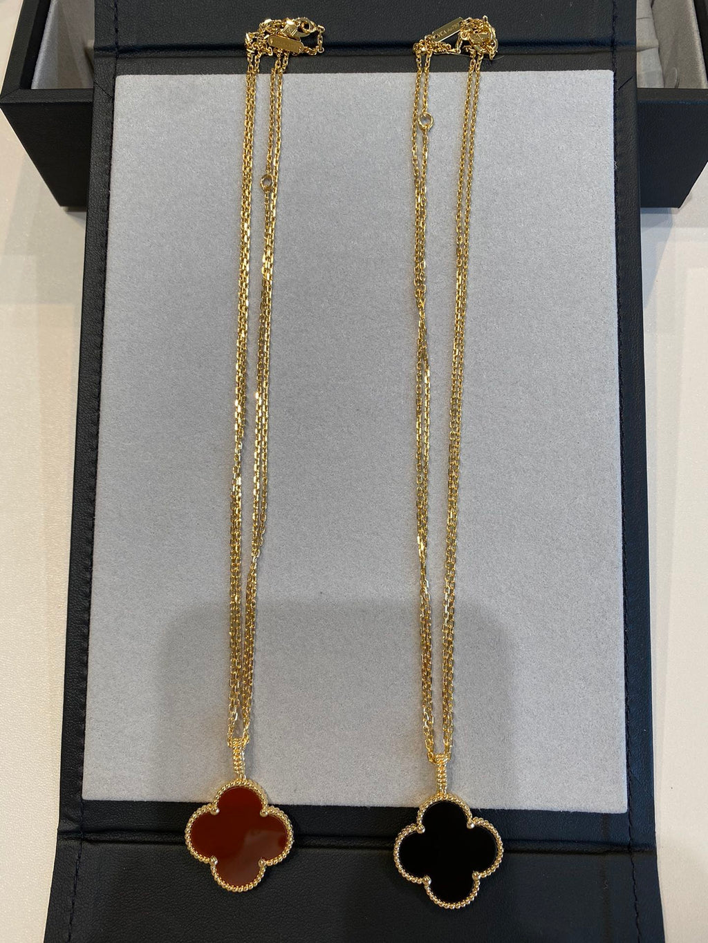 ¡®Imperial¡¯CLOVER 25MM NECKLACE GOLD CARNELIAN