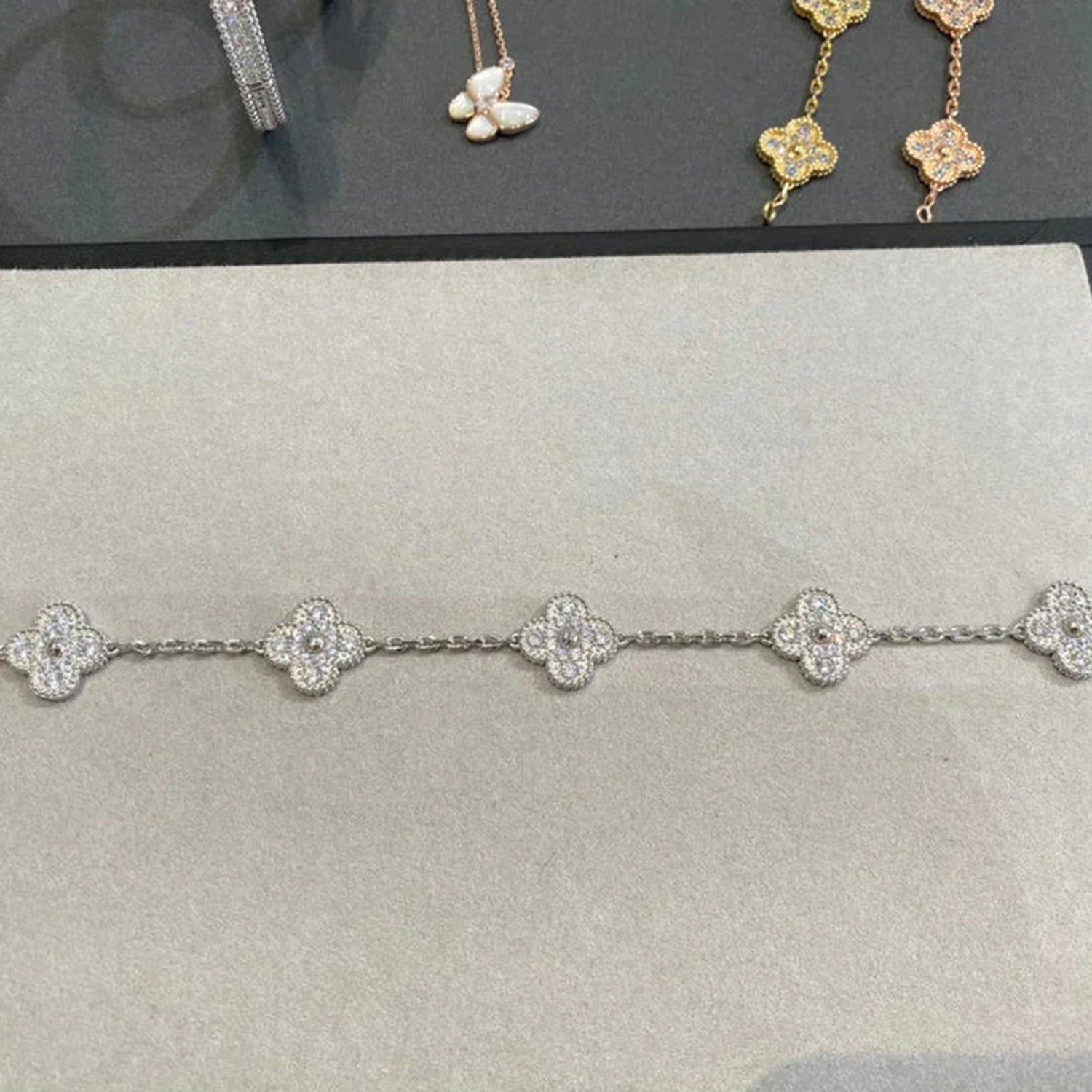 [Imperial] Nueva COLECCIÓN DE BRAZALETE TREBOL 5 MOTIVOS CON DIAMANTES COMPLETOS