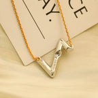 ¡®Imperial¡¯VOLT SILVER DIAMOND PEDANT NECKLACE