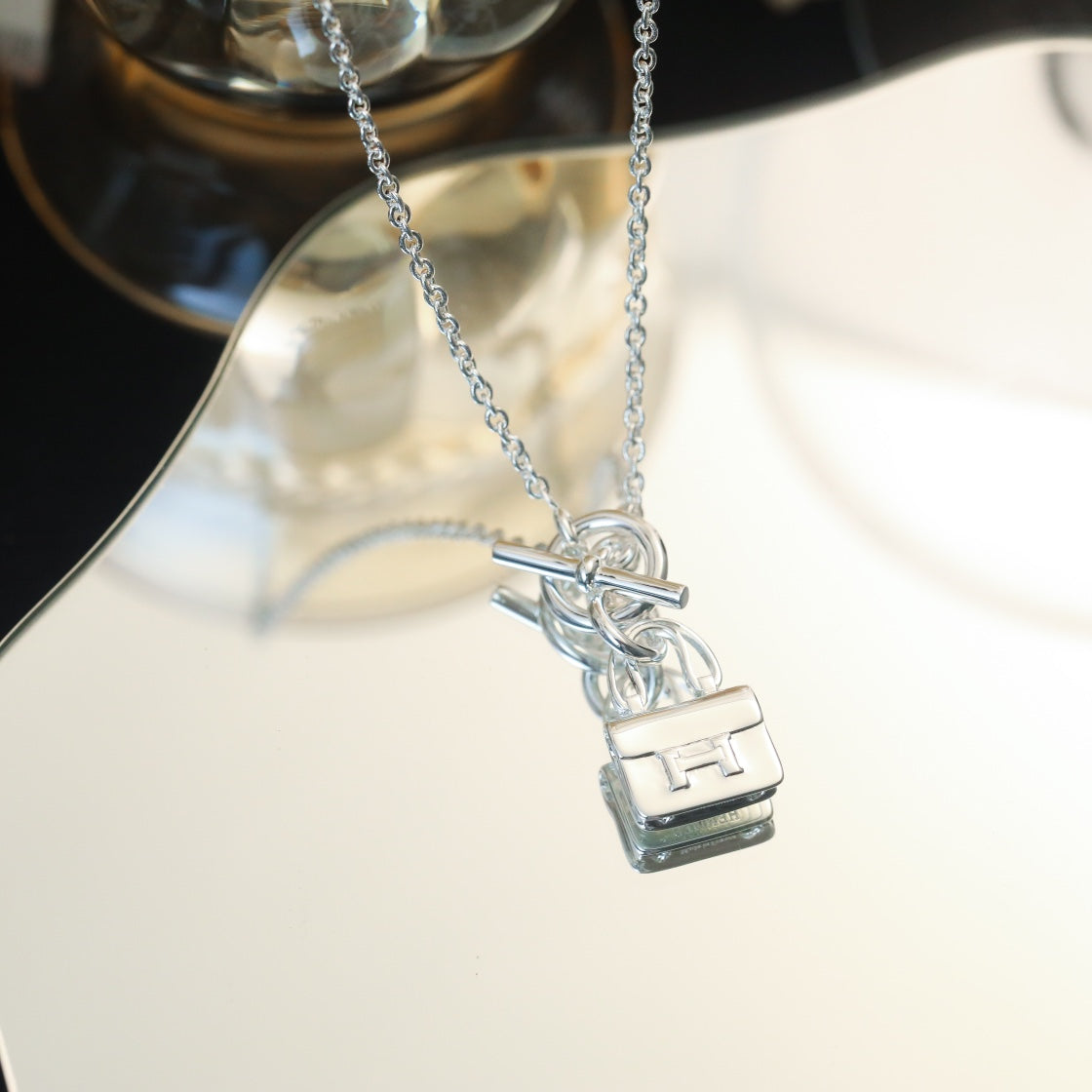 ¡®Imperial¡¯POP H PEDANT SILVER NECKLACE