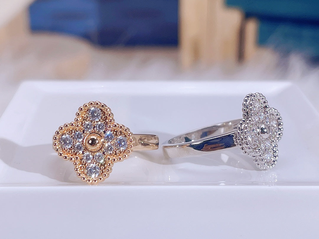 Imperial CLOVER DIAMOND RING