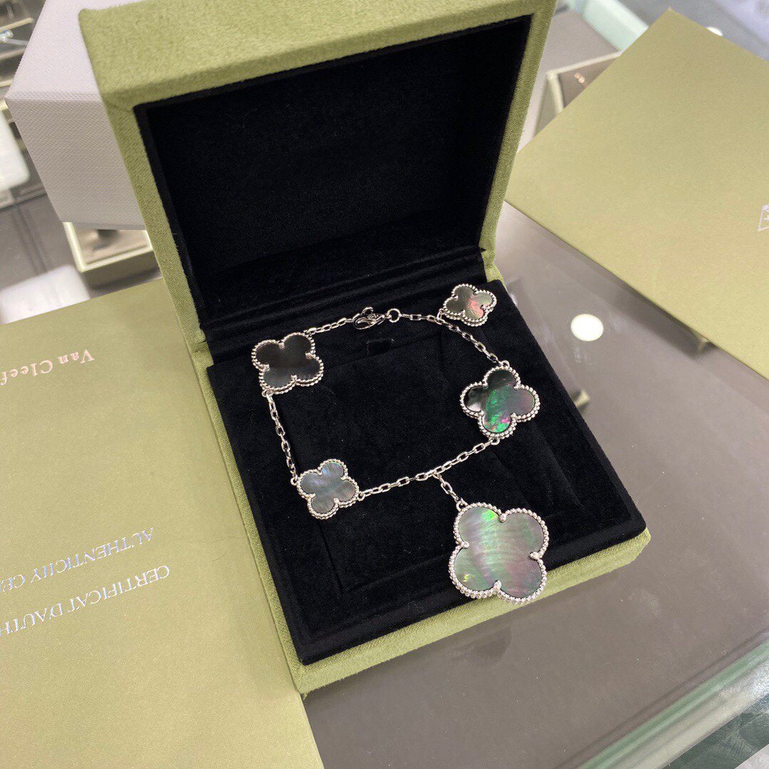 Imperial CLOVER 5 MOTIFS SIVLER DARK MOP ARMBAND