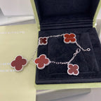 Imperial CLOVER 5 MOTIFS SIVLER CARNELIAN ARMBAND
