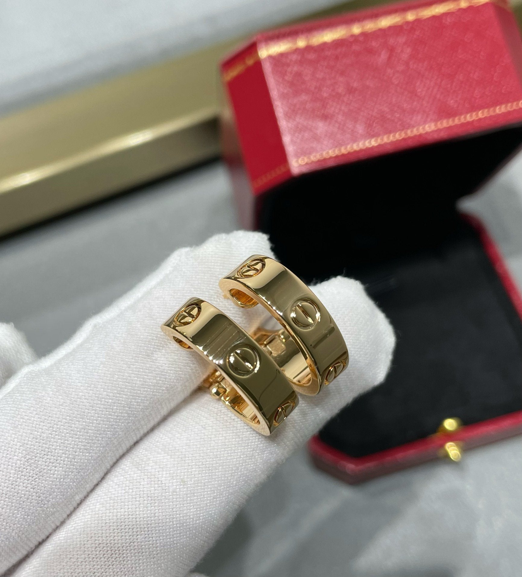 Imperial LOVE 5,5-mm-Ohrringe