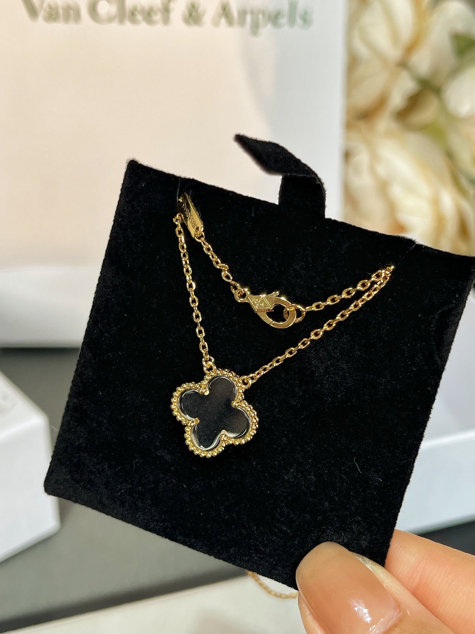 Imperial CLOVER ROCK CRYSTAL ROSE GOLD NECKLACE