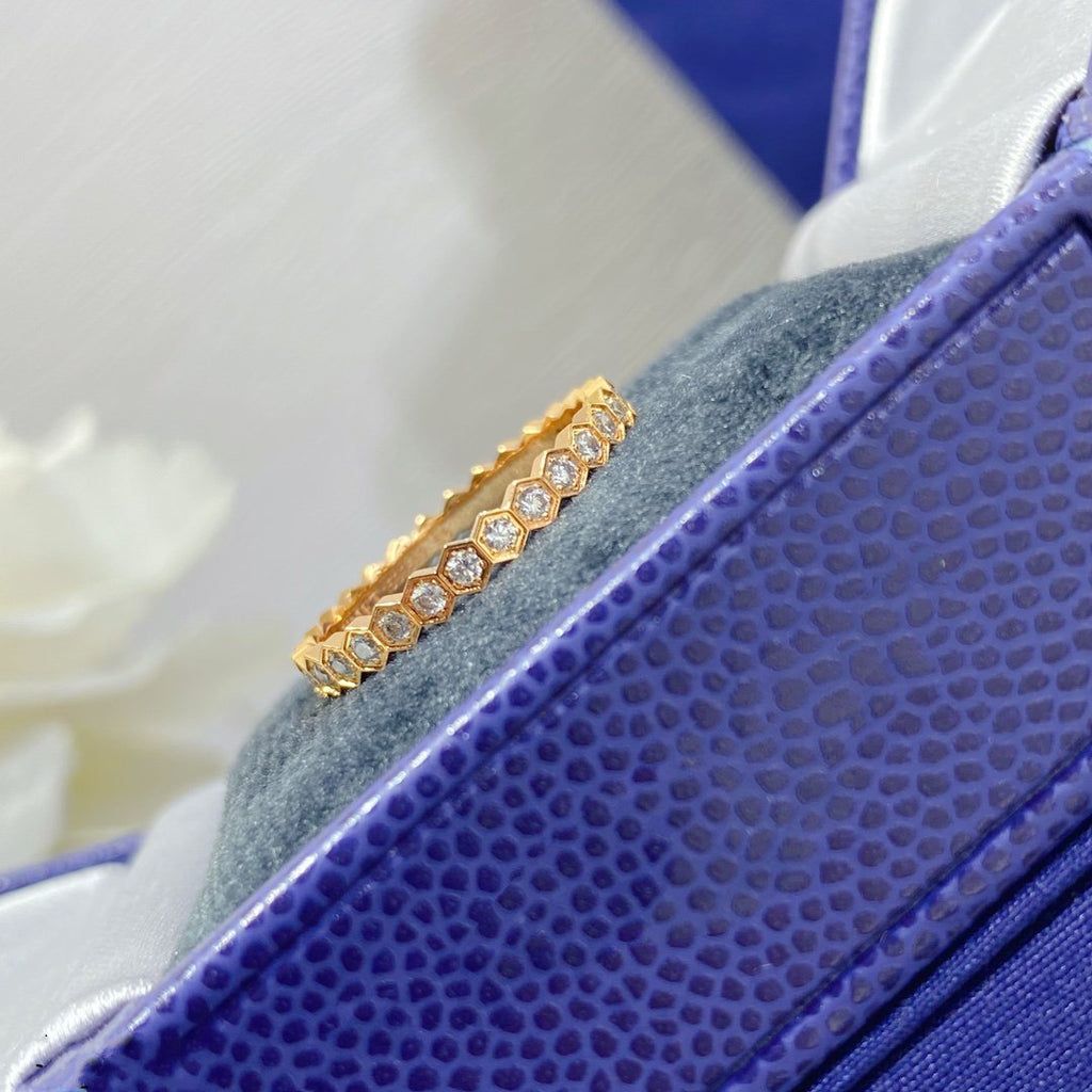 Imperial BEE LOVE DIAMOND PAVED SMALL RING