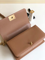 CC ミディアム 25 ボーイバッグ（アッシュブラウン ラムスキン、シルバー金具）