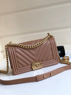 CC ミディアム 25 ボーイバッグ（アッシュブラウン ラムスキン、シルバー金具）