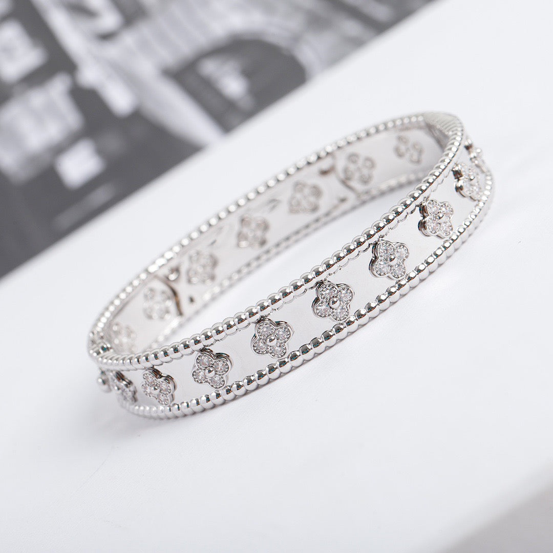 ¡®Imperial¡¯BRAZALETE CLOVER DE 8MM CON DIAMANTES