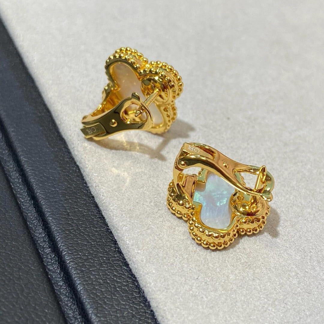 [Imperial] TREBOL GRANDE (20mm) 1 MOTIVOS ARETES DE TUERCA MADRE PERLA BLANCA
