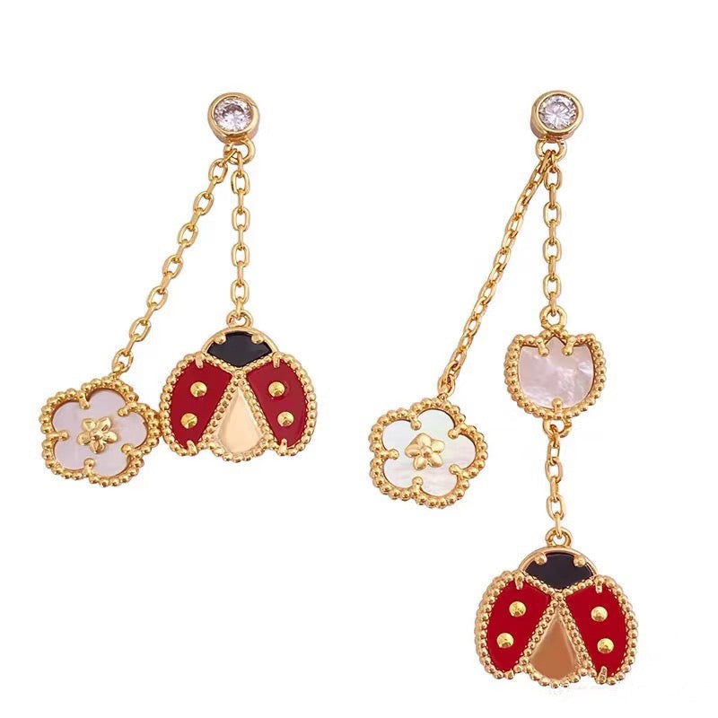 ¡®Imperial¡¯ ARETES DE SUELO DE LADYBUG BLANCO MOP