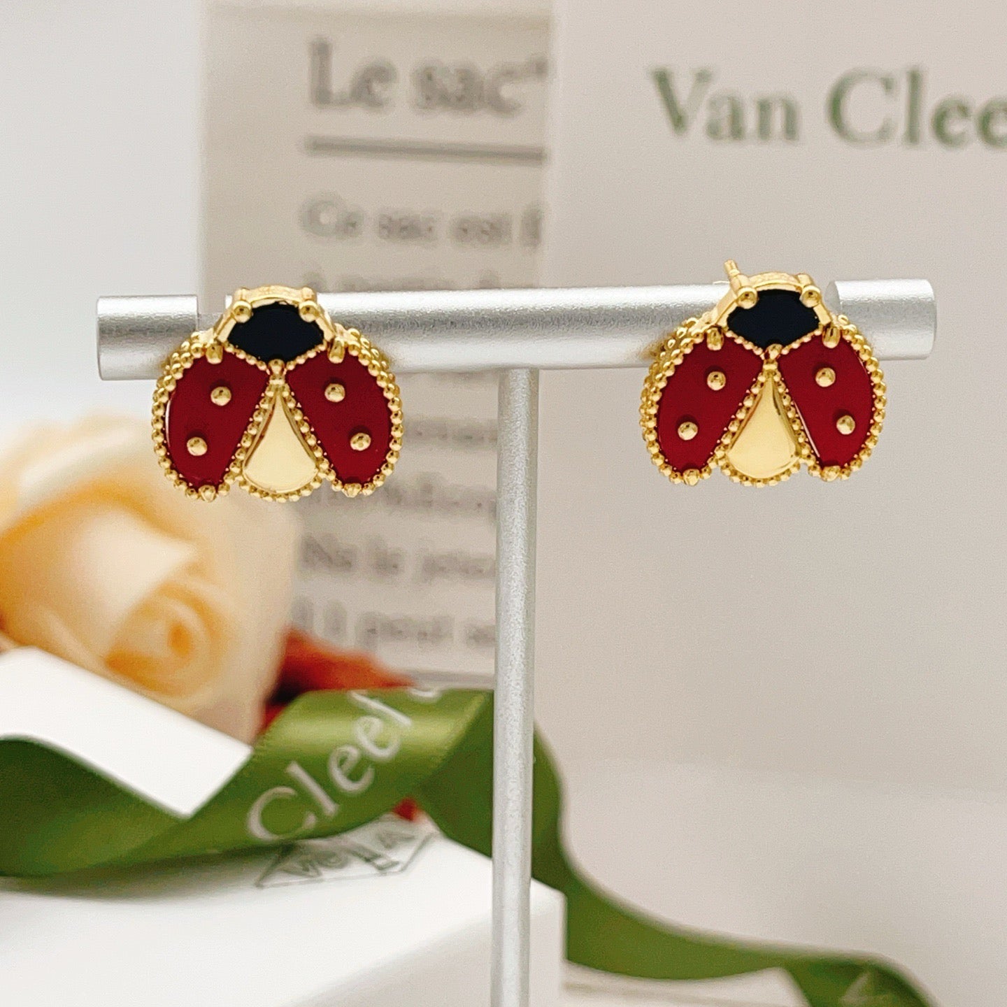 ¡®Imperial¡¯ ARETES LADYBUG SUERTE