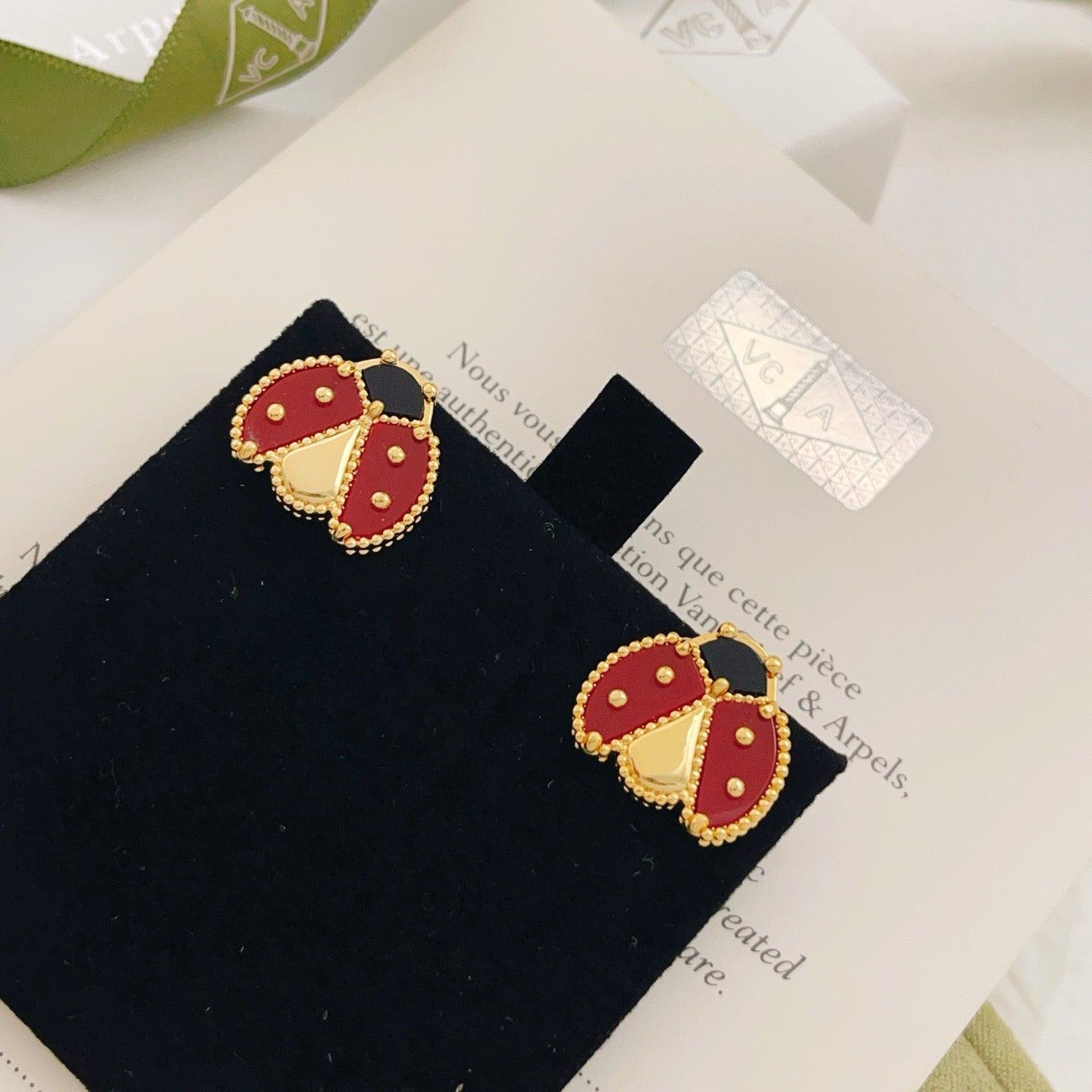 ¡®Imperial¡¯ ARETES LADYBUG SUERTE