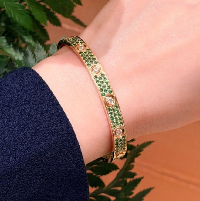 [Imperial] 26 NEW EXCLUSIVE LOVE BRACELETS 6.1MM DIAMOND-PAVED 10 BIG DIAMONDS
