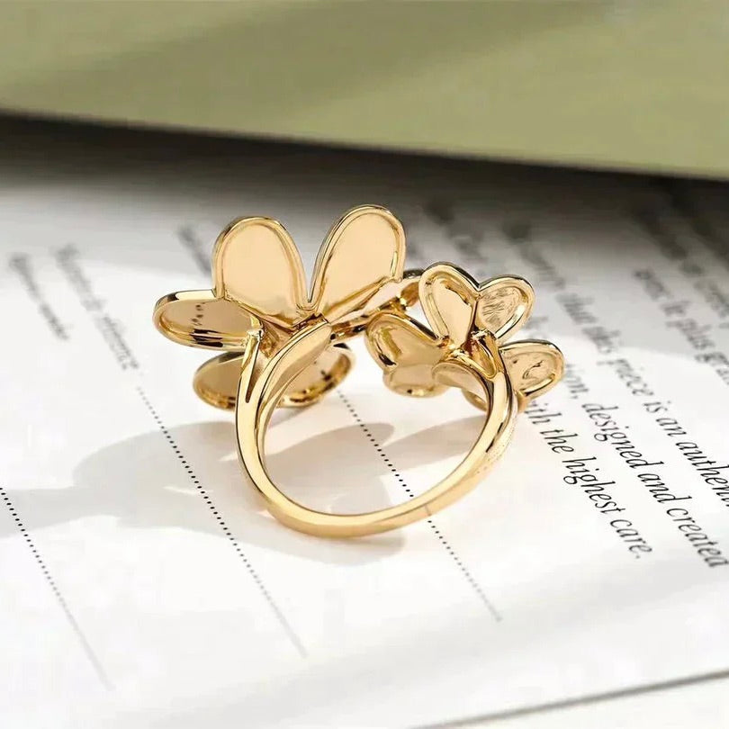 Imperial CLOVER COMOS GOLD DIAMOND RING