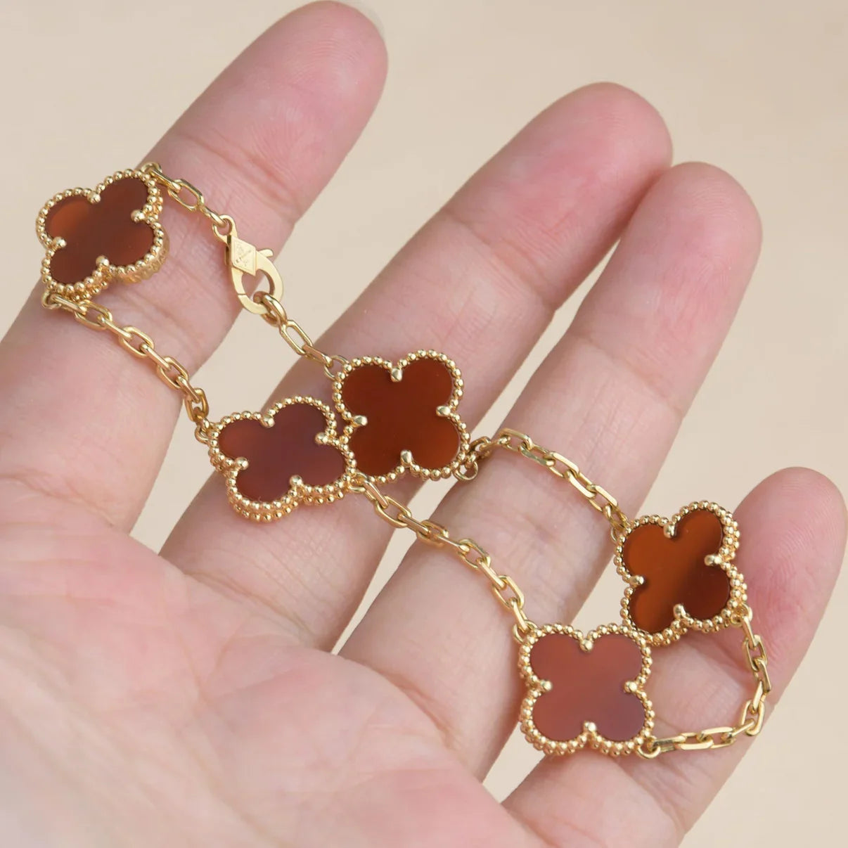 [Imperial]Nueva COLECCIÓN DE BRAZALETE TREBOL 5 MOTIVOS CORNALINA ROJA