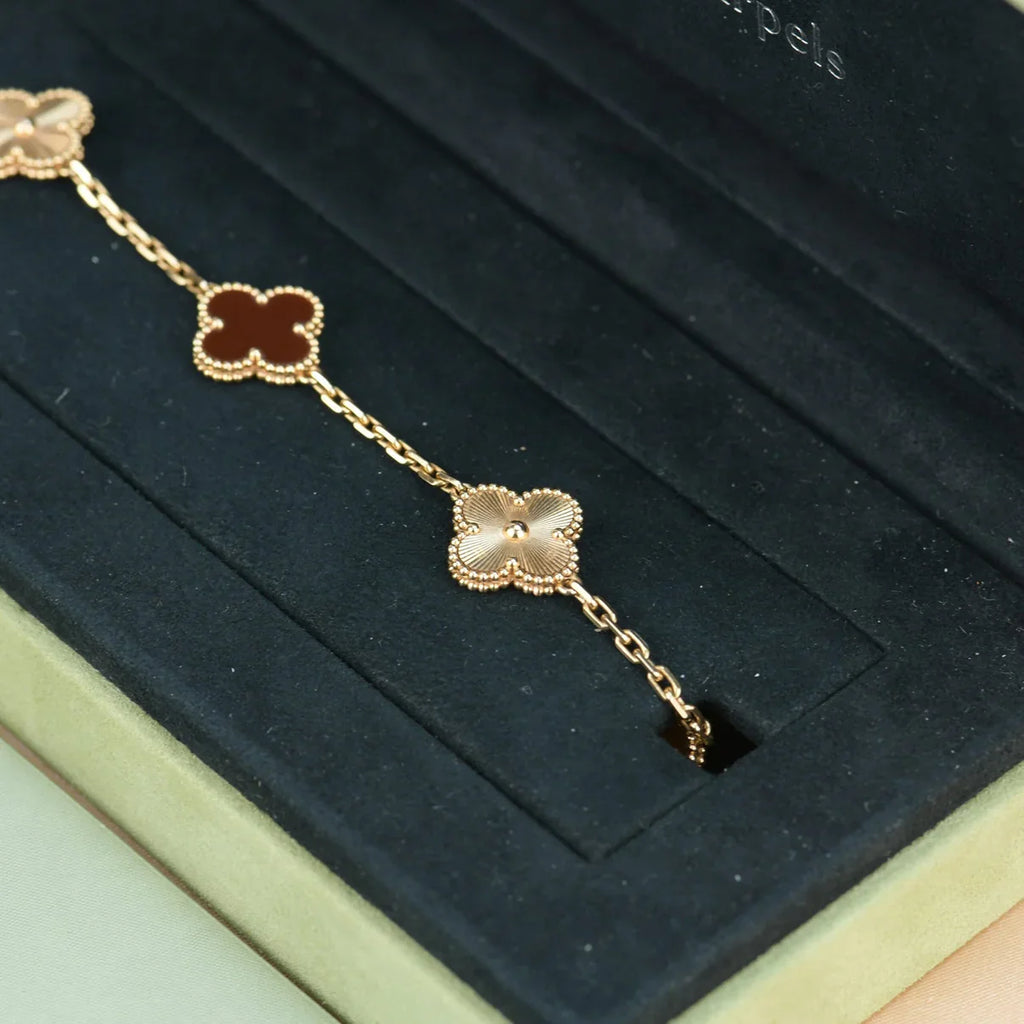 [Imperial]Nueva COLECCIÓN DE BRAZALETE TREBOL 5 MOTIVOS CORNALINA ROJA