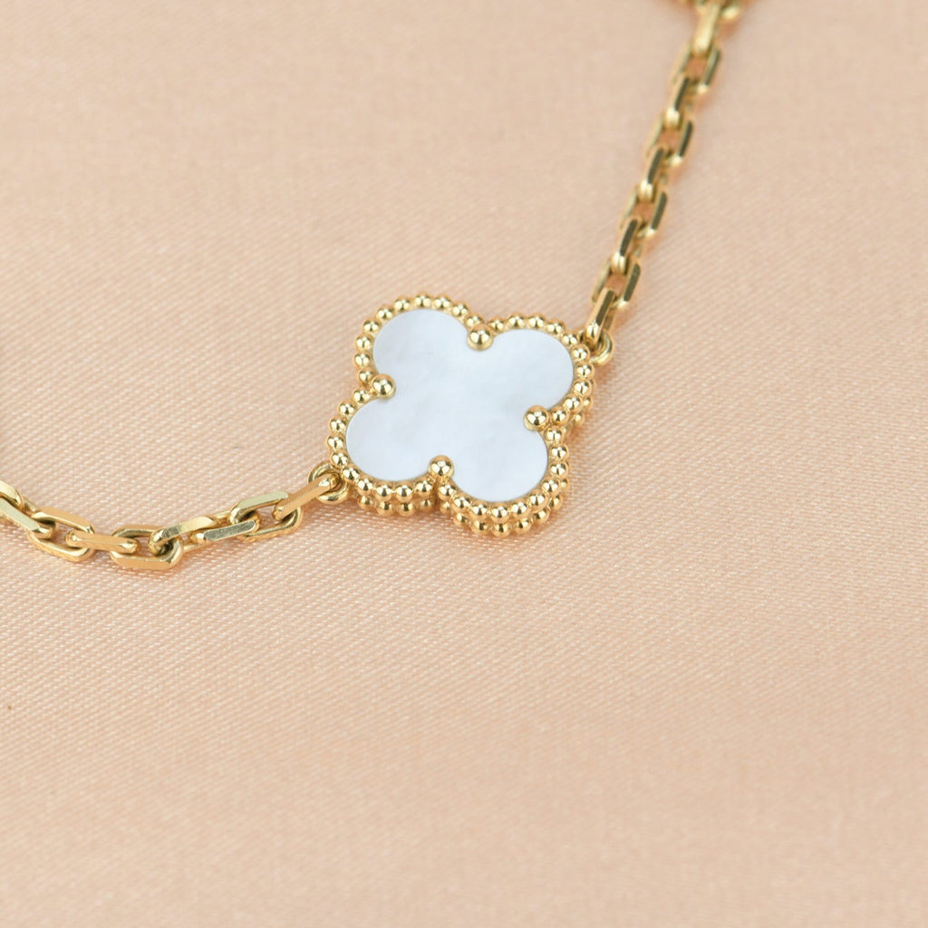 ¡®Imperial¡¯CLOVER  5 MOTIF WHITE MOP BRACELET