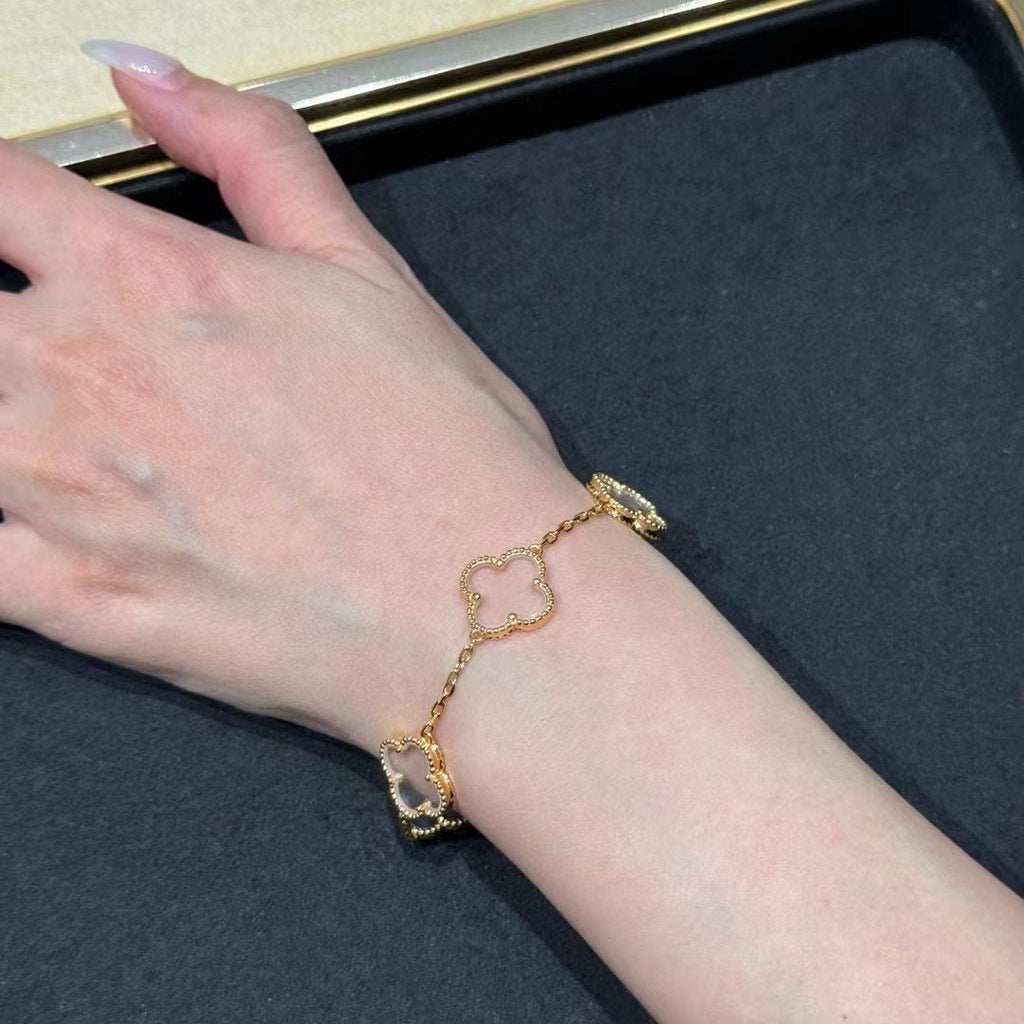 [Imperial]Nuevo BRAZALETE DE CRISTAL DE ROCA TREBOL 5 MOTIVOS