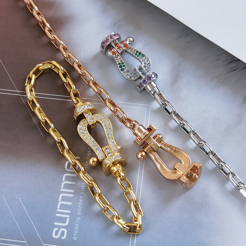 Imperial FORCE Armband aus Metall mit großem Hufeisenverschluss