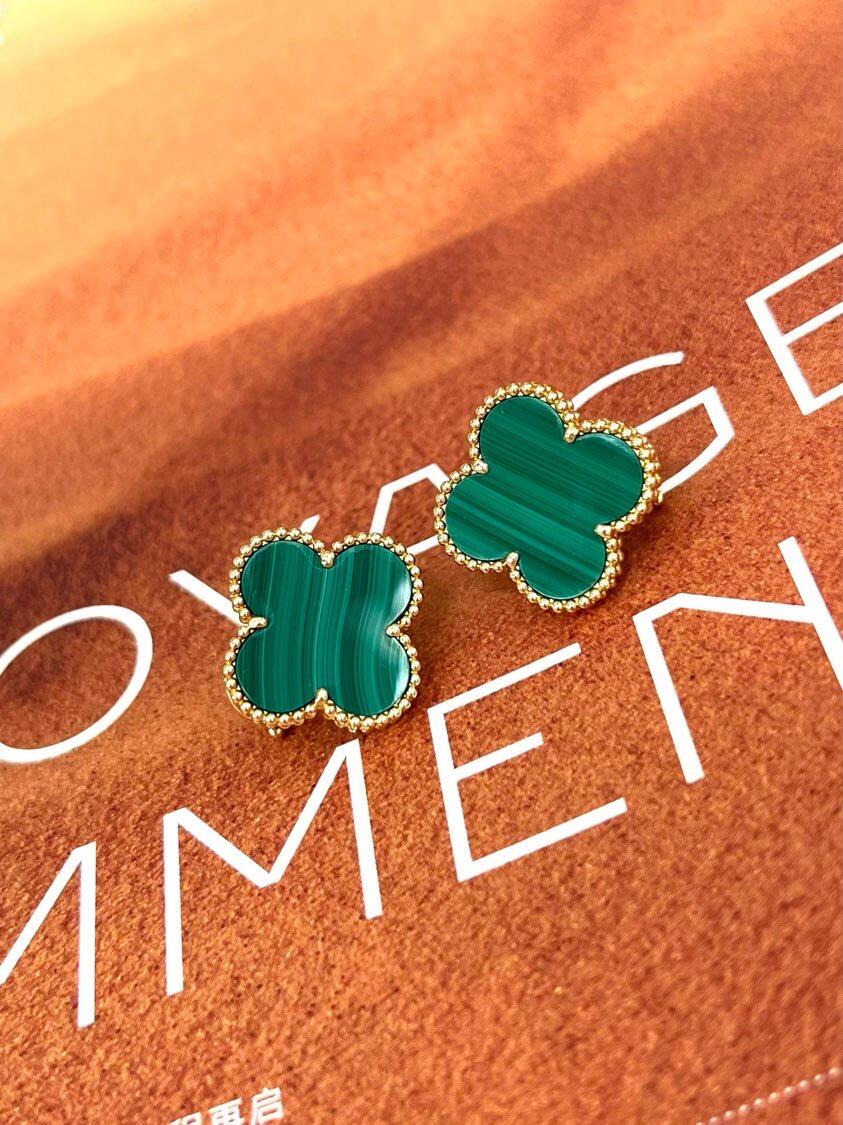 [Imperial] TREBOL GRANDE (20mm) 1 MOTIVOS ARETES DE TUERCA MADRE PERLA VERDE