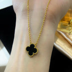 ¡®Imperial¡¯CLOVER 15MM BLACK ONYX SINGLE FLOWER NECKLACE
