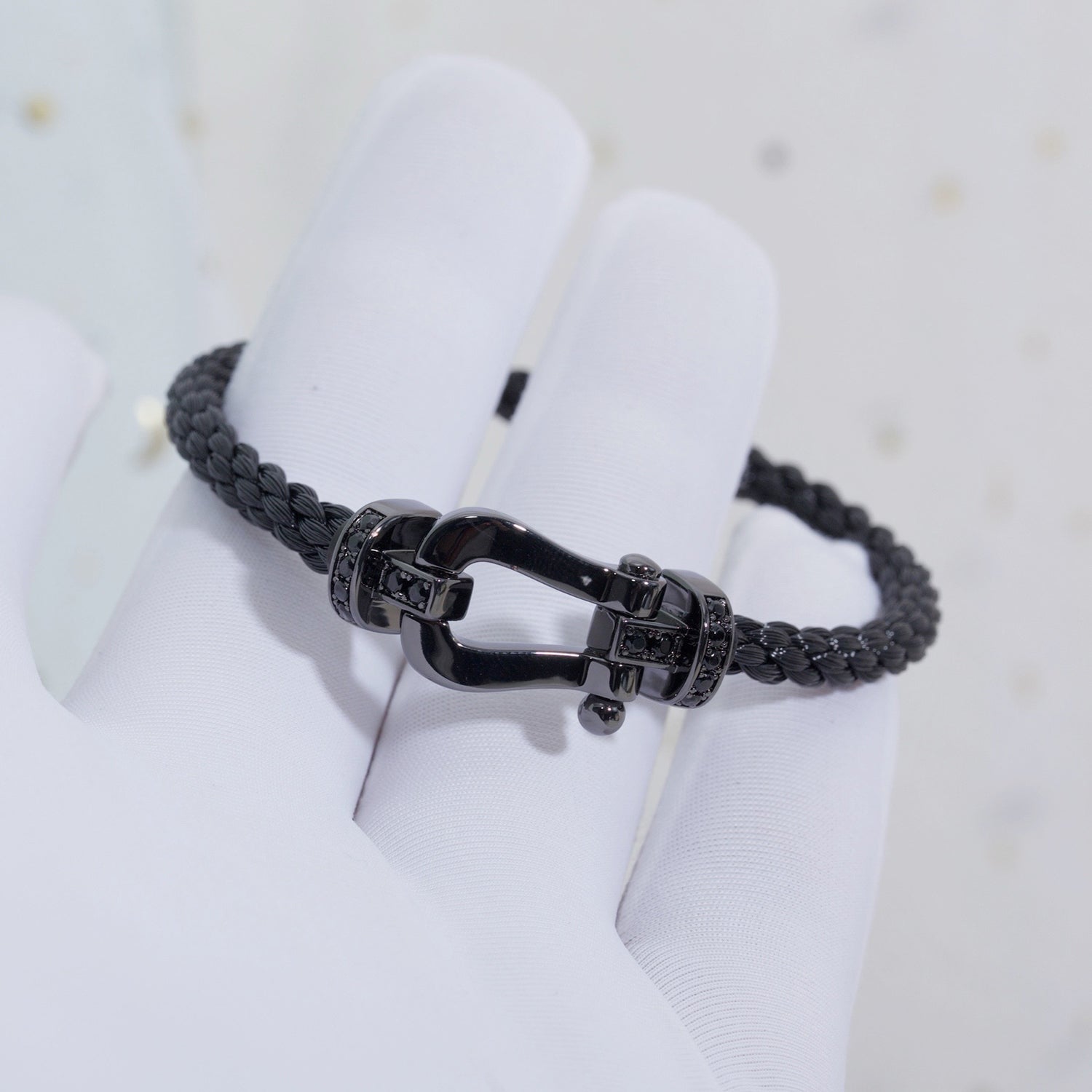 ¡®Imperial¡¯FORCE LARGE SERIES HORSESHOE BLACK SAMURAI BRACELET