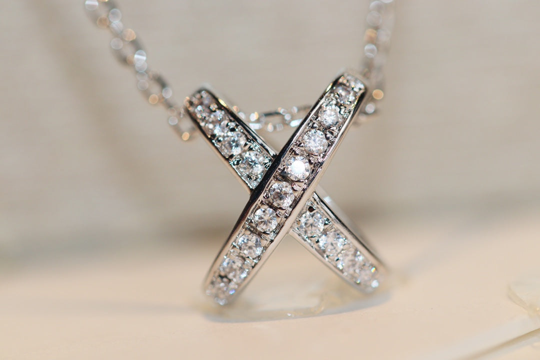 ¡®Imperial¡¯JEUX DE DIAMOND NECKLACE