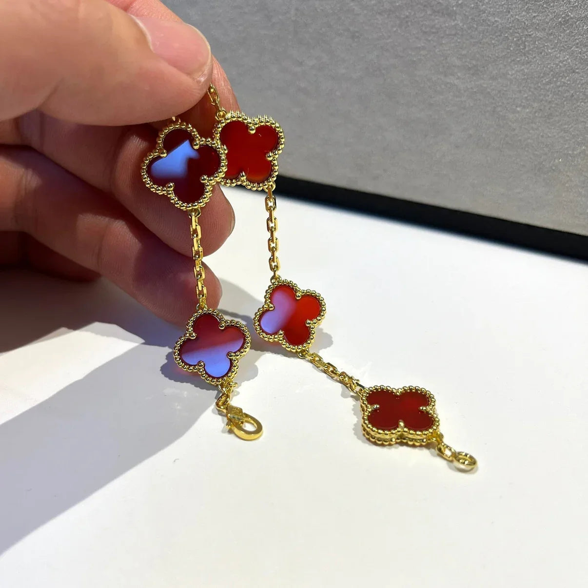 [Imperial]Nueva COLECCIÓN DE BRAZALETE TREBOL 5 MOTIVOS CORNALINA ROJA