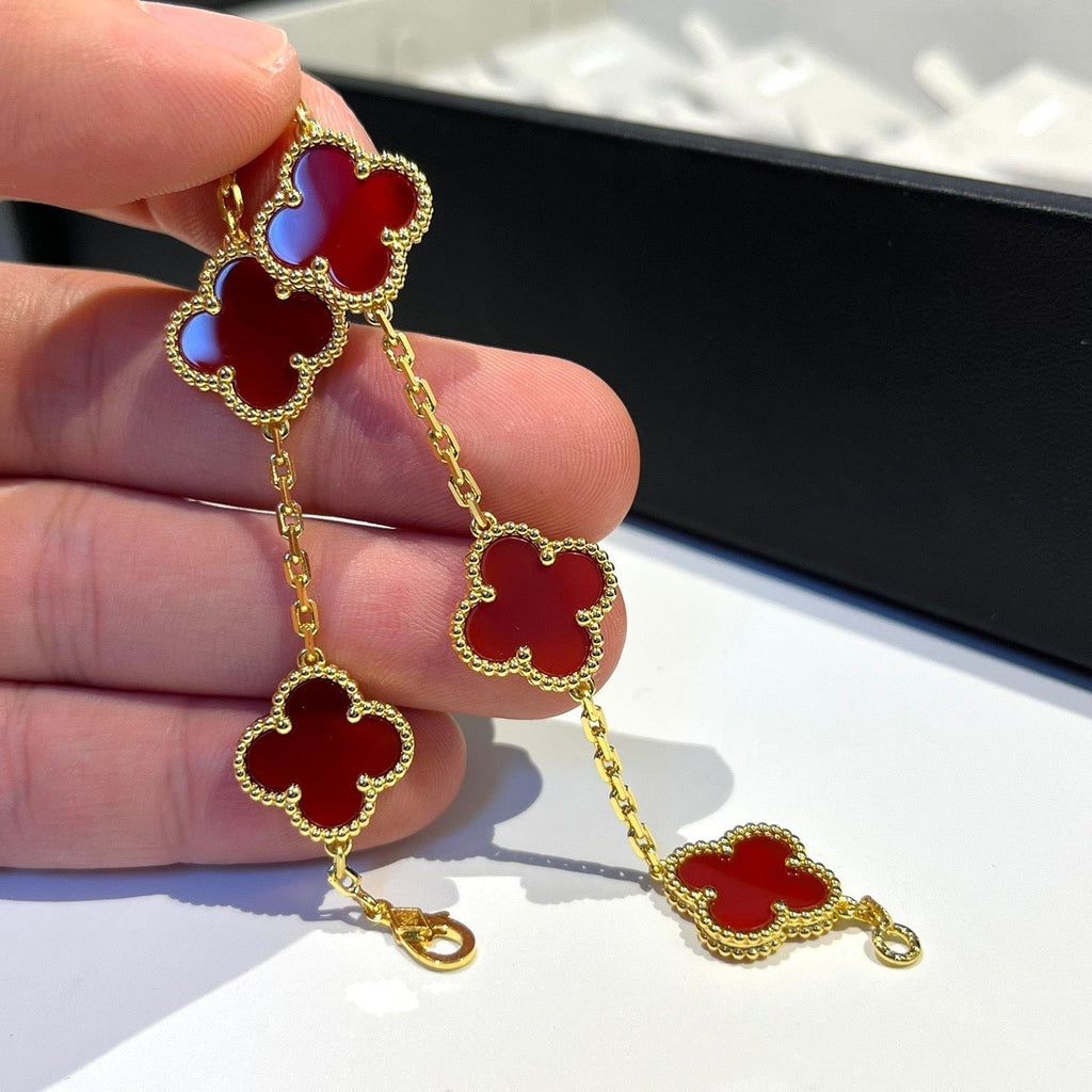 ¡®Imperial¡¯CLOVER 5 MOTIFS RED AGATE  BRACELET