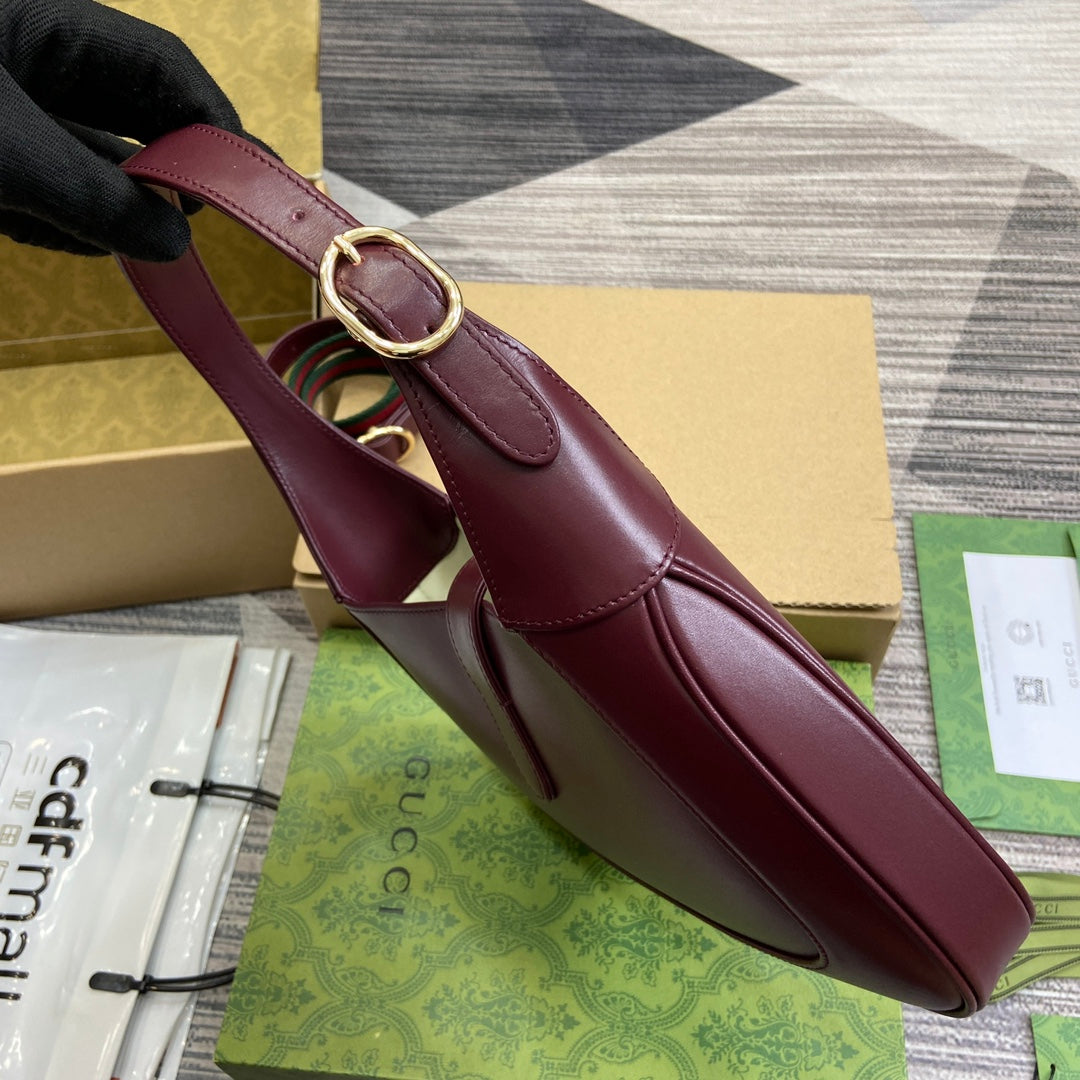 JACKIE KLEINE SCHULTERTASCHE 27 IN BURGUNDERROTES KALBSLEDER GOLDENE BESCHLÄGE