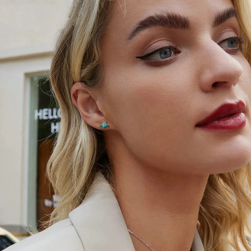 ブルースターフィッシュスタッドピアス プラチナメッキ シンプルピアス