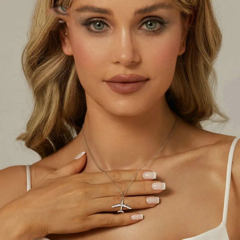 Zarte Flugzeug-Anhänger-Halskette, platinplattiert