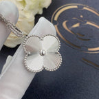 ¡®Imperial¡¯CLOVER 25MM SILVER BIG CLOVER NECKLACE