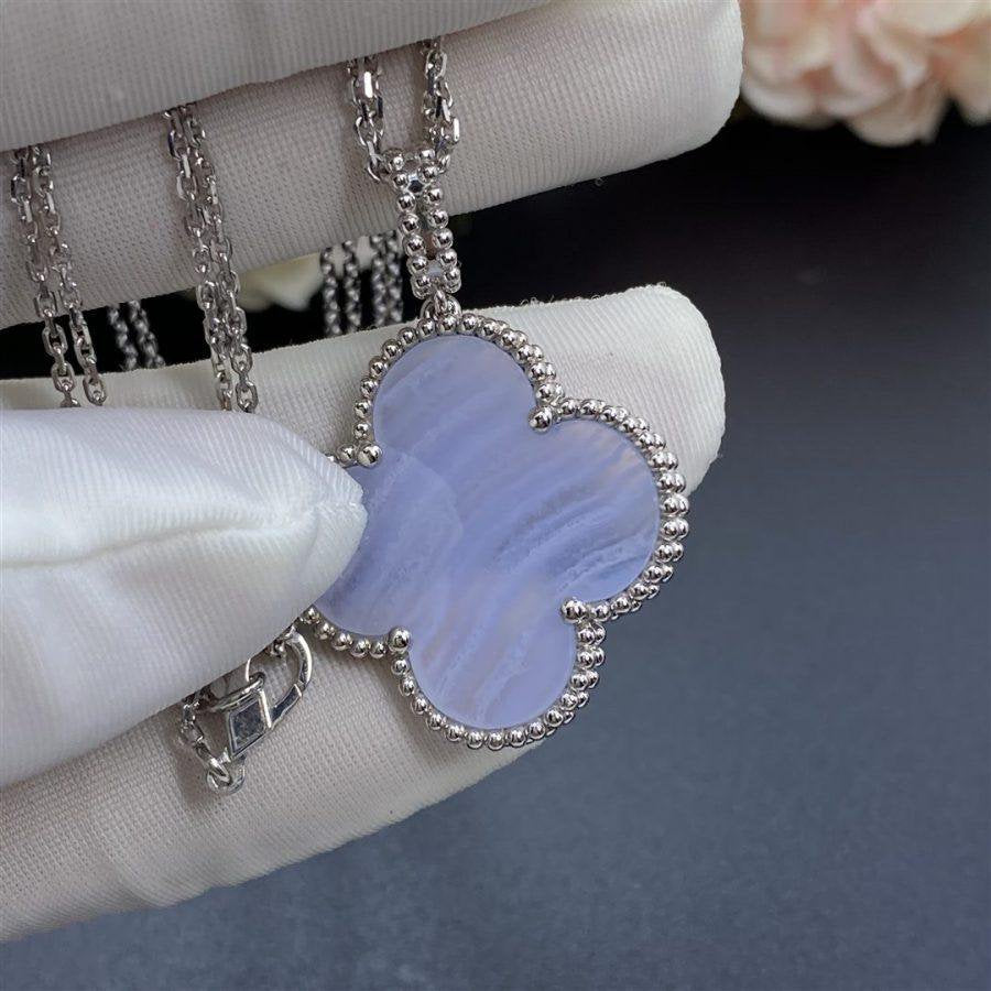 Imperial CLOVER SILVER CHALCEDONY BIG CLOVER NECKLACE