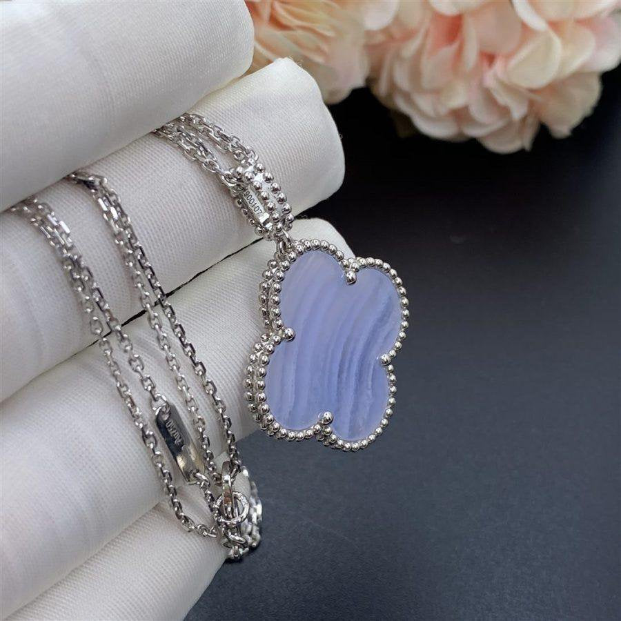 Imperial CLOVER SILVER CHALCEDONY BIG CLOVER NECKLACE