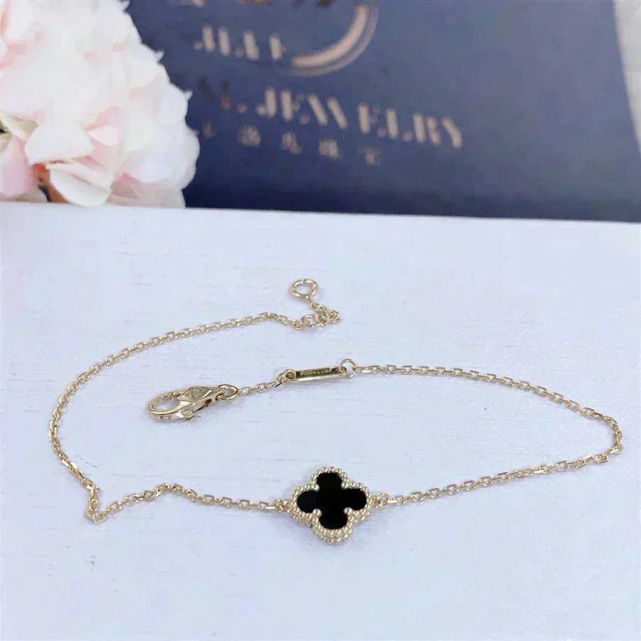 ¡®Imperial¡¯CLOVER ONYX SINGLE FLOWER BRACELET