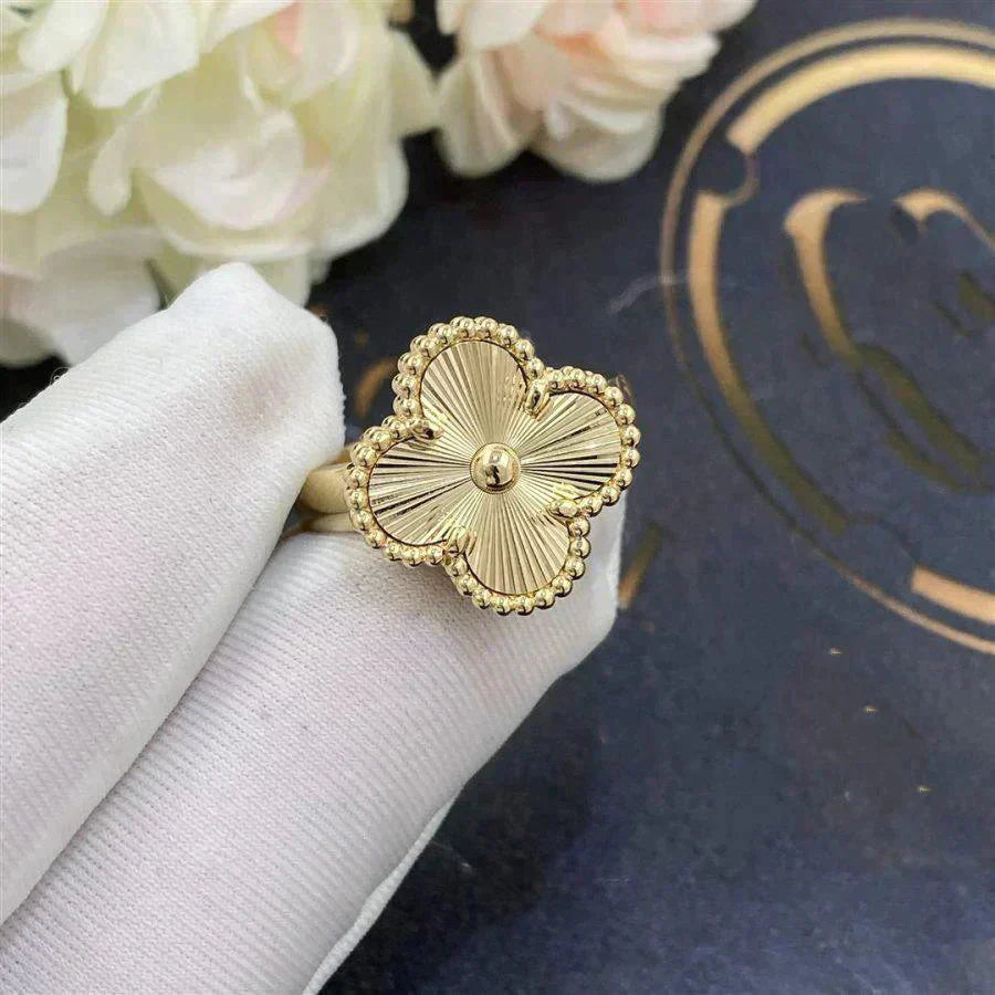 Imperial CLOVER GOLDRING